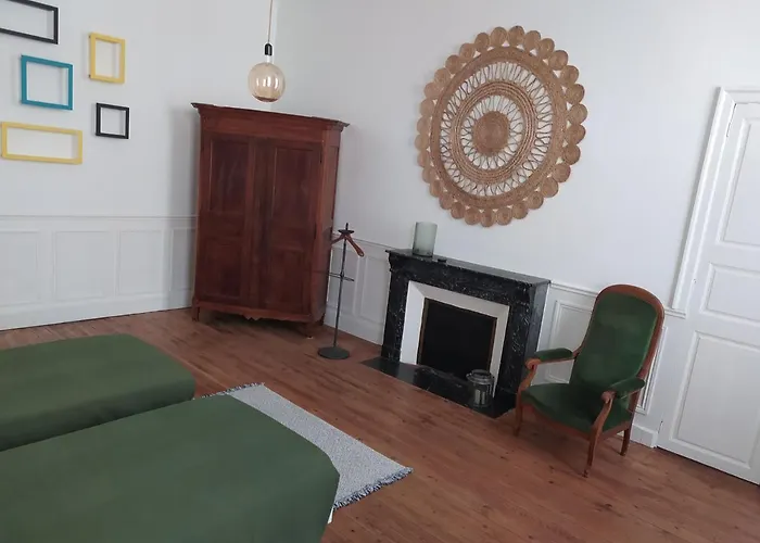 Le Selamat, Logis Xxl Au Calme Avec Terrasse Apartment Carcassonne