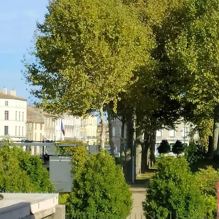 Apartment Le Selamat, Logis Xxl Au Calme Avec Terrasse Carcassonne